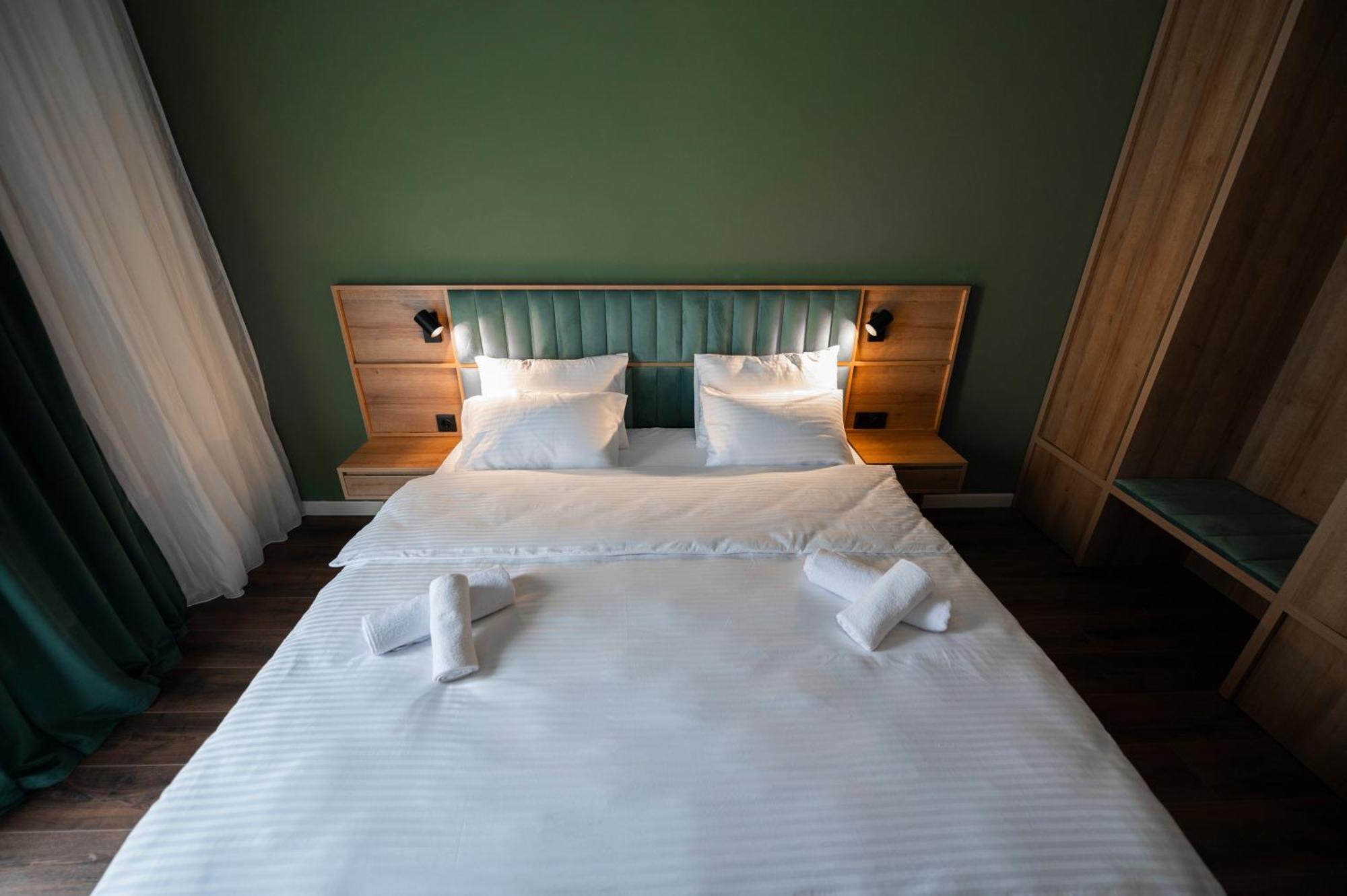 Central Hotel Kutaiszi Kültér fotó