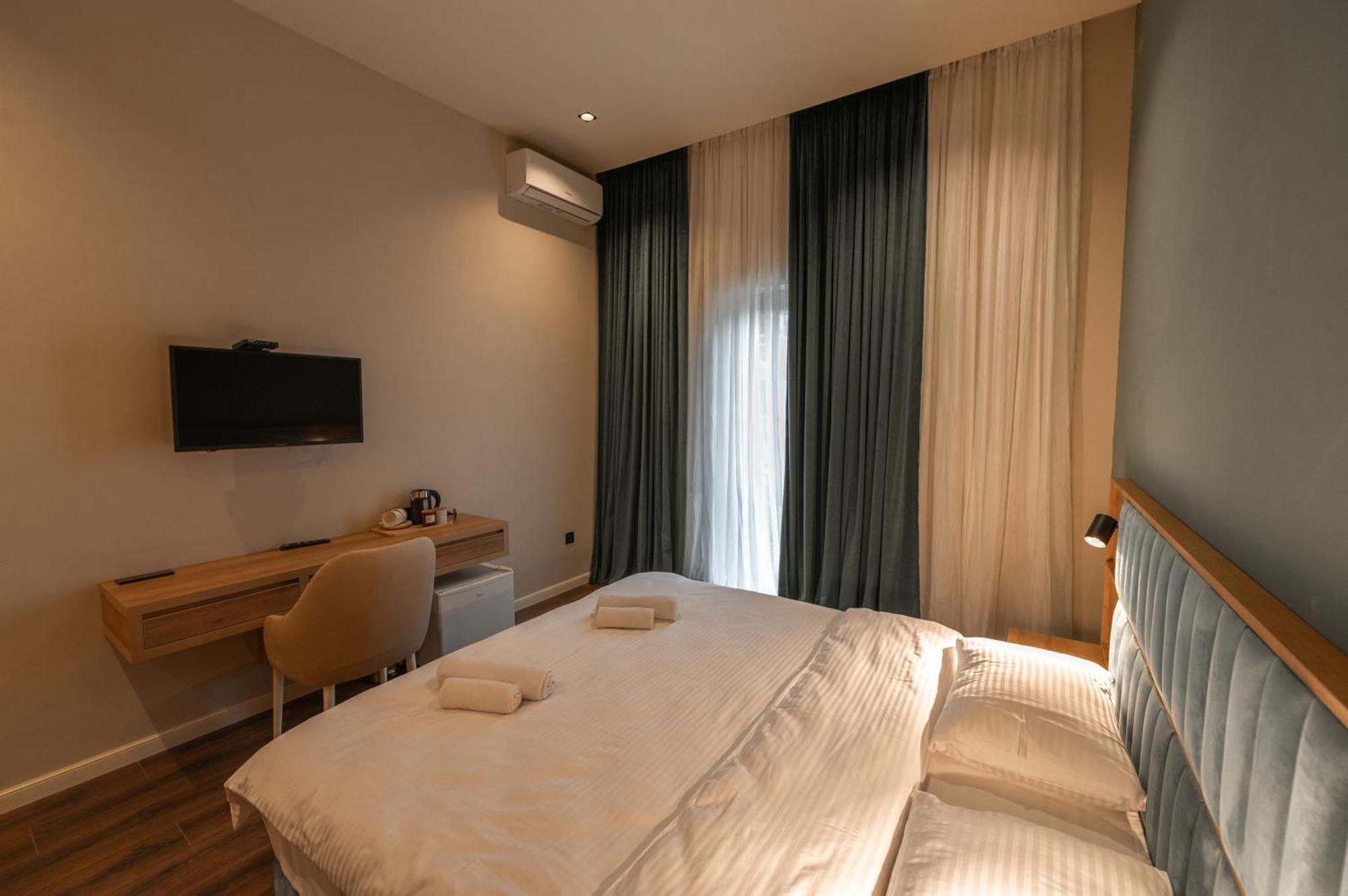 Central Hotel Kutaiszi Kültér fotó