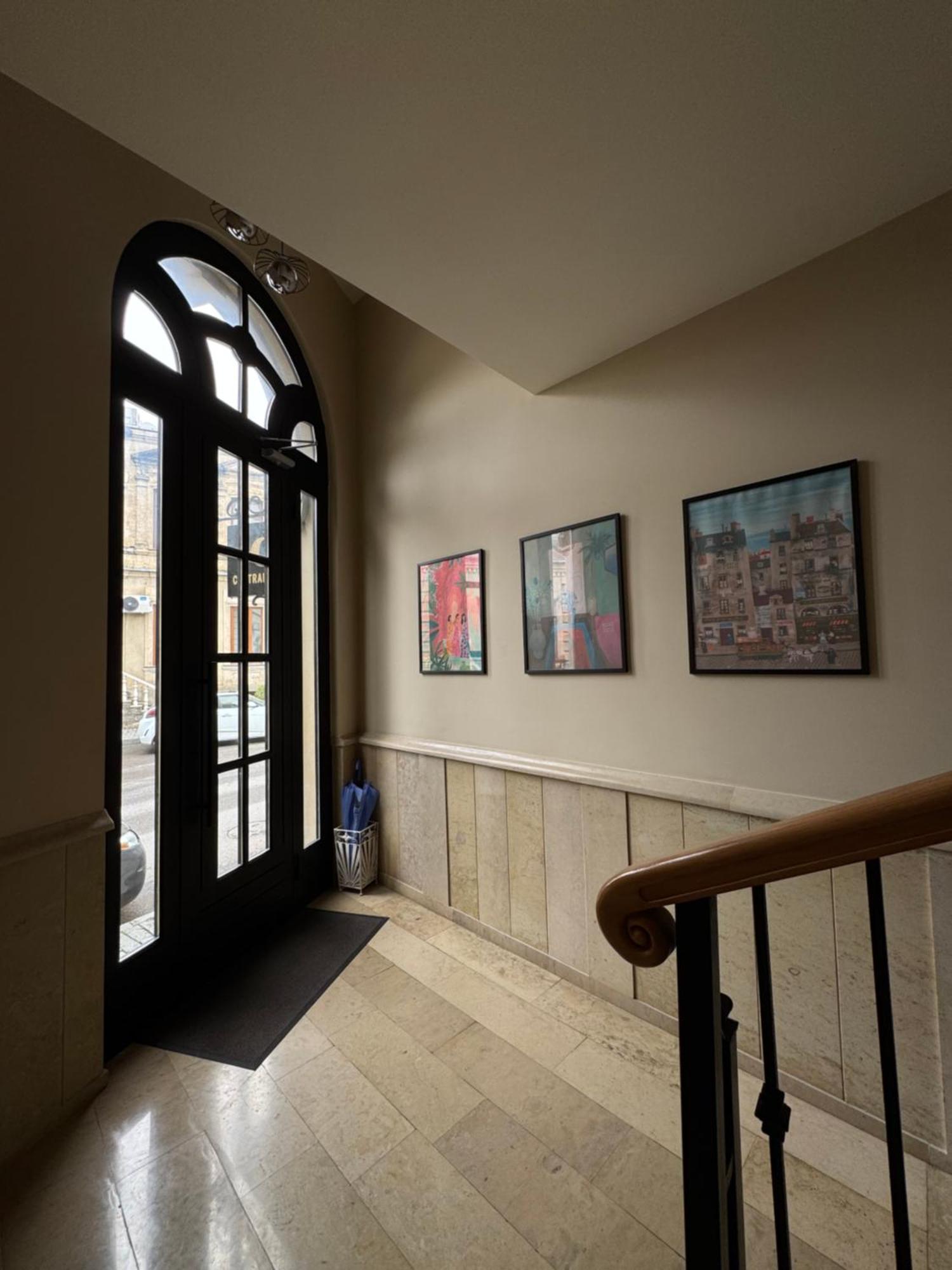 Central Hotel Kutaiszi Kültér fotó